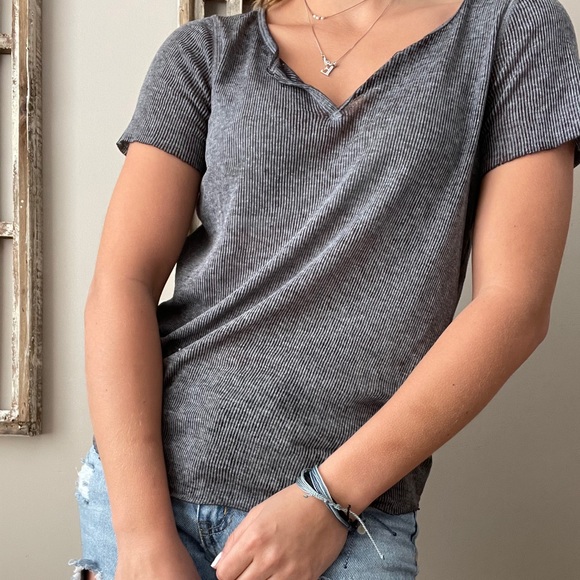 American Eagle Tee - Picture 1 of 3